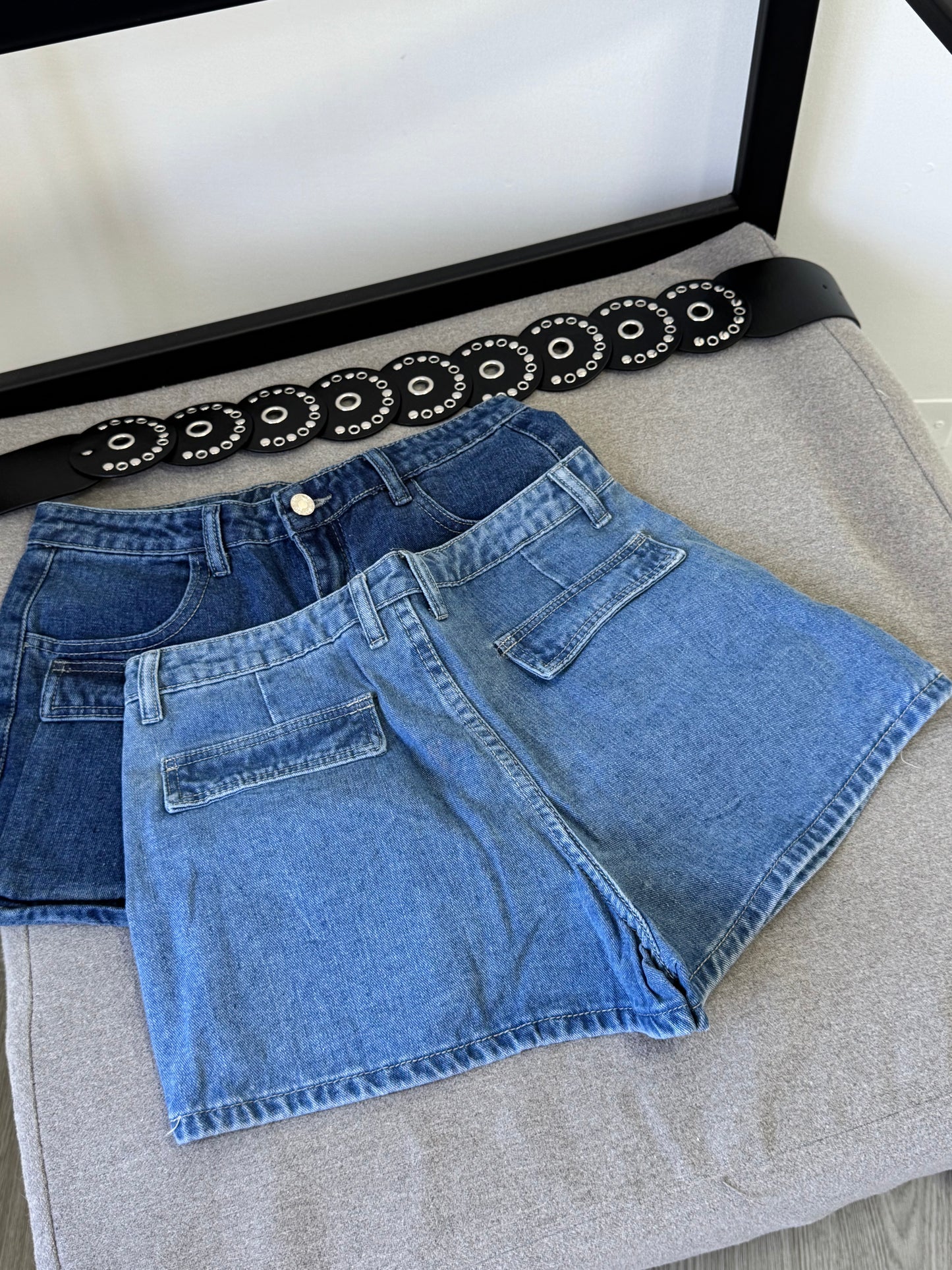 SHORT CARGO JEANS