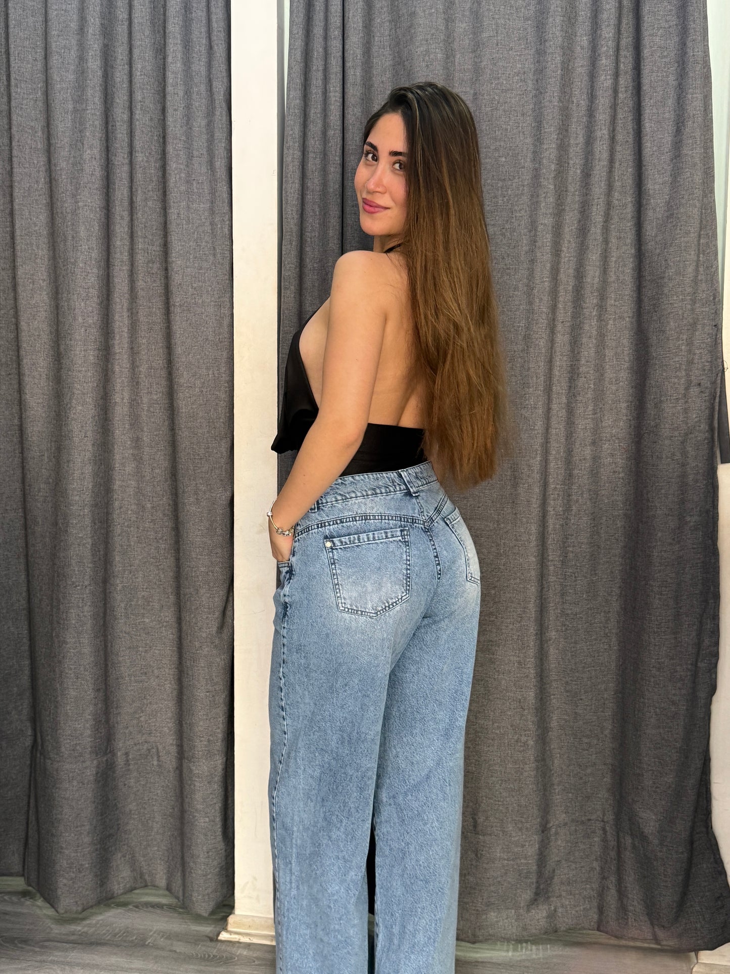 JEANS DIRTY TIRO MEDIO