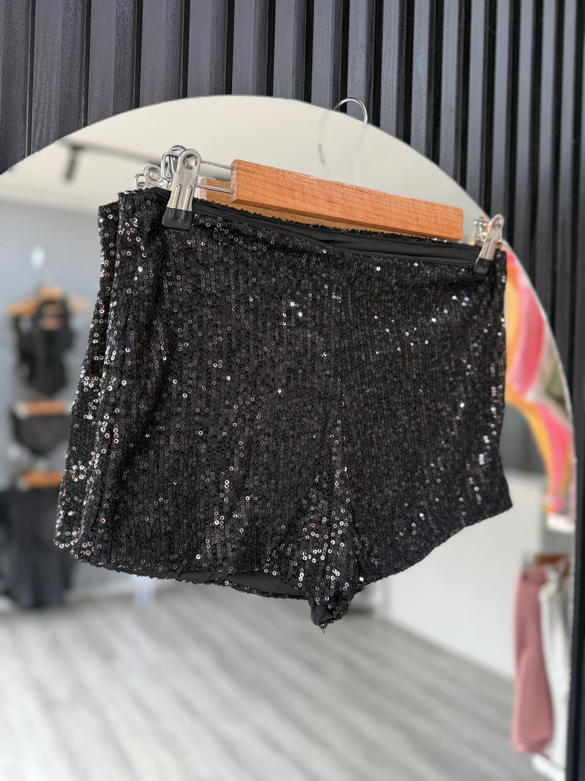 SHORT BRILLOS NW
